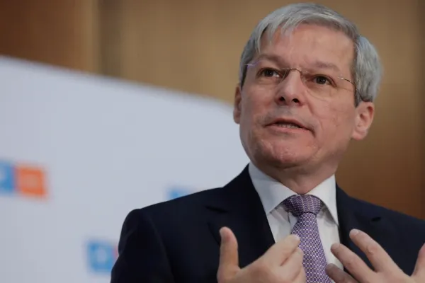 Dacian Cioloș cere liderilor Coaliției eliminarea pensiilor speciale pentru aleșii locali: România nu-și mai permite o nouă castă de privilegiați