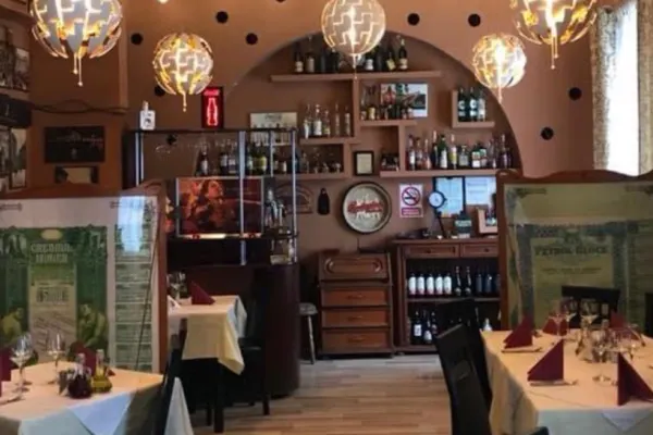 Industria HORECA solicită guvernanților permiterea funcționarii între orele 05.00 - 02.00 şi program nelimitat de REVELION