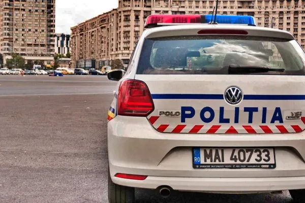 VIDEO | Peste 1.300 de poliţişti rutieri vor fi prezenți pe drumurile publice din România de sărbători! Acțiune pentru combaterea accidentele rutiere