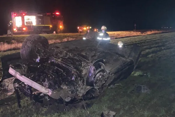 FOTO Accident VIOLENT în Ialomița: Sfârșit TRAGIC pentru un șofer - NU a mai putut fi salvat