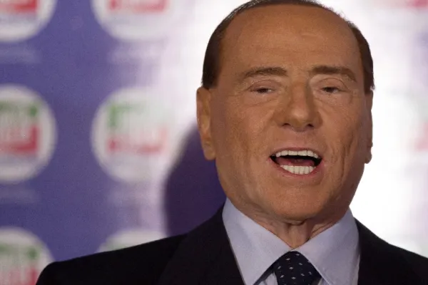 Silvio Berlusconi, internat la terapie intensivă! Ce probleme de sănătate acuză fostul premier italian