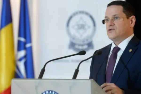 CULISELE STATULUI PARALEL. Anca Alexandrescu: „Rareș Bogdan este unul dintre cei pe care Eduard Hellvig îi arată cu degetul”