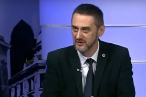 Mesaj dur de la Slatina. Primarul De Mezzo promite să se lupte cu guvernul pentru banii locali