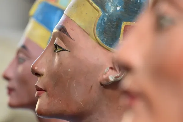 Tezaur din vremea reginei Nefertiti, descoperit în Cipru