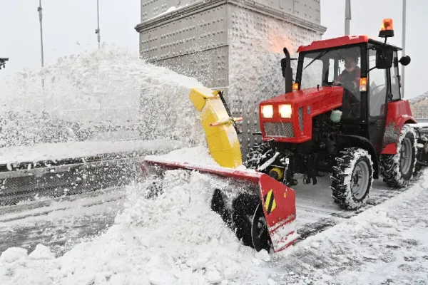 FOTO | Moscova, lovită de cele mai abundente ninsori din ultimii 72 de ani
