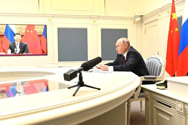 Se îngroașă gluma pentru americani. Rusia şi China dezvoltă împreună arme de înaltă tehnologie