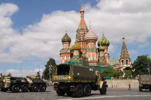 Războiul de lângă România. Moscova ar plănui o ofensivă în Ucraina cu 175.000 de militari, la începutul lui 2022