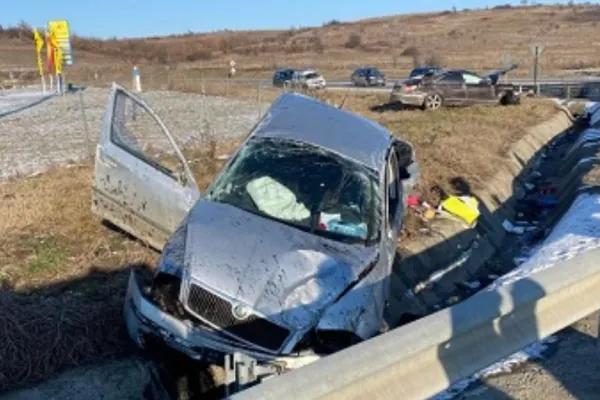 Accident CUMPLIT provocat de un tânăr de 19 ani: 4 persoane, printre care şi o fetiţă de 10 ani, RĂNITE. Șocant! Ce mesaj a lăsat înainte de a pleca de acasă