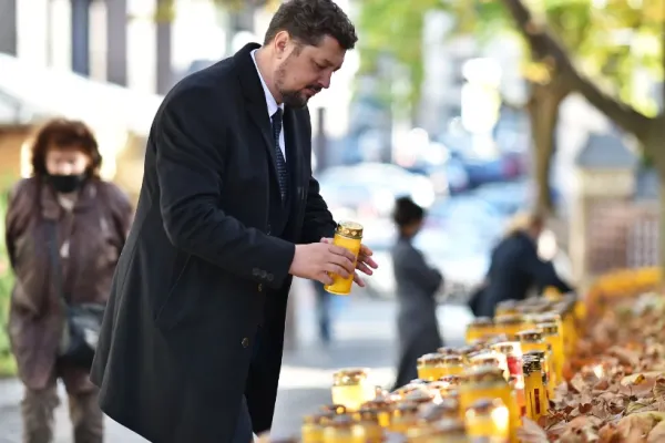 Doliu în presa românească! Un cunoscut jurnalist a murit. Liderul AUR, Claudiu Târziu, în stare de șoc