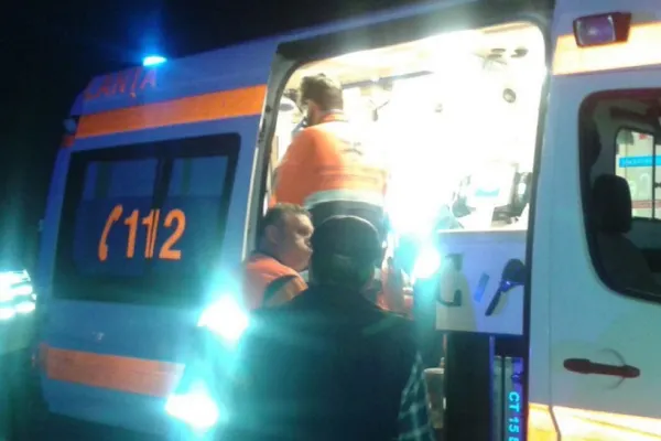 Incident pe calea ferată: mamă și fiu, accidentați de o locomotivă care circula pe ruta Galați-București