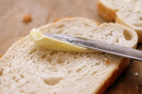 Alimentele care conțin grăsimi, extrem de nocive pentru organism. Cu ce variante delicioase le poți înlocui