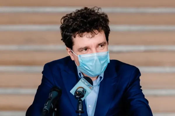 Nicușor Dan, despre greva STB: "Nu este spontană. Îmi pare rău că șoferii au căzut în plasa acestor manipulări". Pe CINE acuză edilul că s-ar afla în spatele protestelor