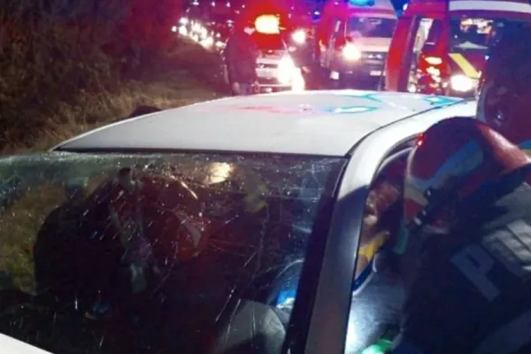 ACCIDENT grav în județul Dâmbovița! 7 răniţi, dintre care 3 pietoni. Printre victime, o femeie gravidă