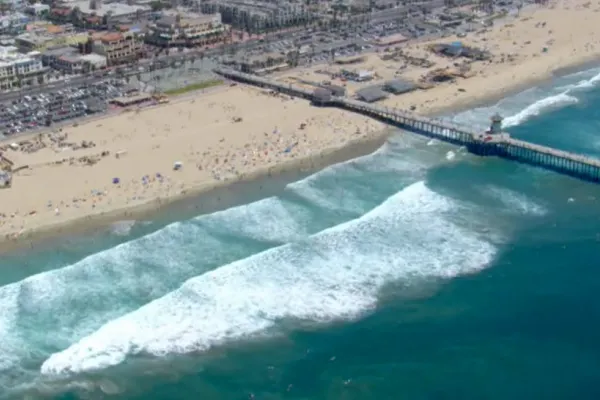 TSUNAMI lovește California! A fost emisă alertă pentru SUA și Canada - Valuri uriașe pe coasta de vest | VIDEO
