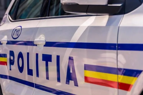 Încă un polițist a făcut accident într-o intersecție. Șefii lui spun că era în misiune
