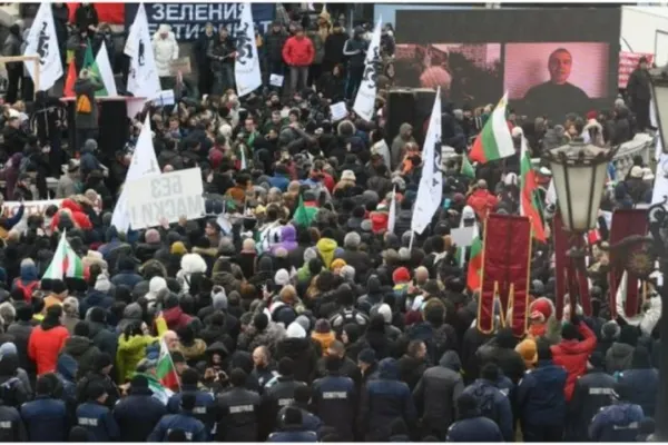 VIDEO | Proteste masive în Bulgaria din cauza măsurilor anti-COVID