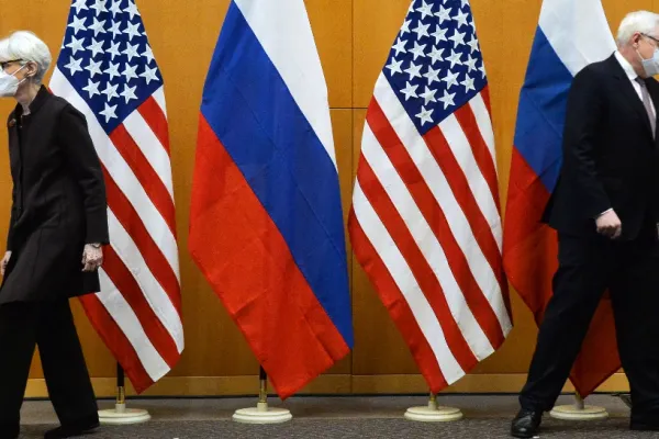S-a încheiat întâlnirea critică între SUA și Rusia, de la Geneva. Moscova vrea garanții că NATO nu se extinde