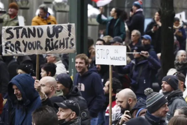 O delegație de la protestul Convoiul libertății, primită în audiență la Parlamentul European. Ce au discutat aceștia