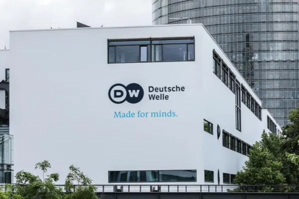 Reacțiile UE după interzicerea Deutsche Welle în Rusia. Ce condiție pune Kremlinul pentru reluarea emisiei