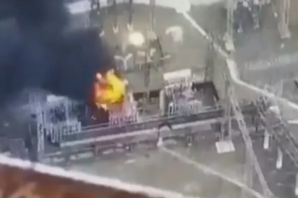 VIDEO - EXPLOZIE la o centrală termică din Donbas, în zona controlată de Ucraina
