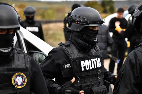 Razie de amploare la Ţăndărei, după crima de săptămâna trecută. 120 de polițiști și jandarmi au ajuns în orașul ialomițean VIDEO