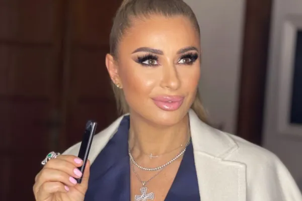 Anamaria Prodan - Laurențiu Reghecampf, divorț cu scandal. "Un bărbat slab poate fi distrus de o femeie" - Cum i-au dispărut milioane de euro din banii familiei