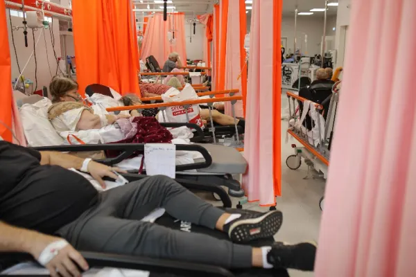 Un bărbat a revenit la Urgență de 64 de ori în ultimele două luni! Medicii trag un semnal de alarmă: cu ce cazuri se aglomerează UPU