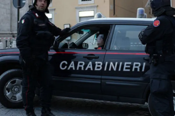 O îngrijitoare româncă din Italia a răpit un bătrân de 94 de ani! Aceasta îl îngrijea de peste 20 ani. Care a fost motivul