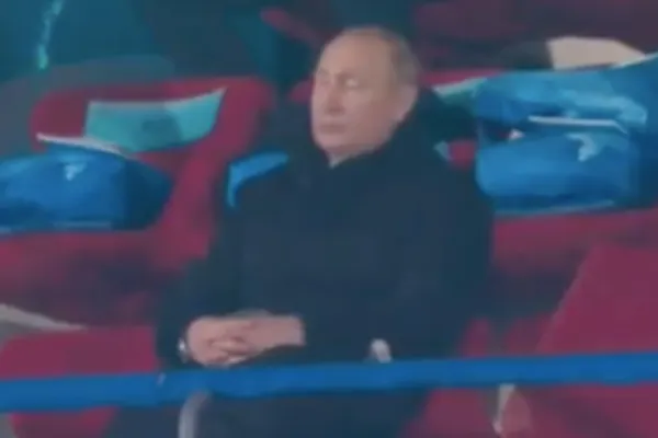 Toate camerele erau pe Putin când Ucraina defila la deschiderea Jocurilor Olimpice! Imaginile au devenit virale. Ce făcea președintele Rusiei