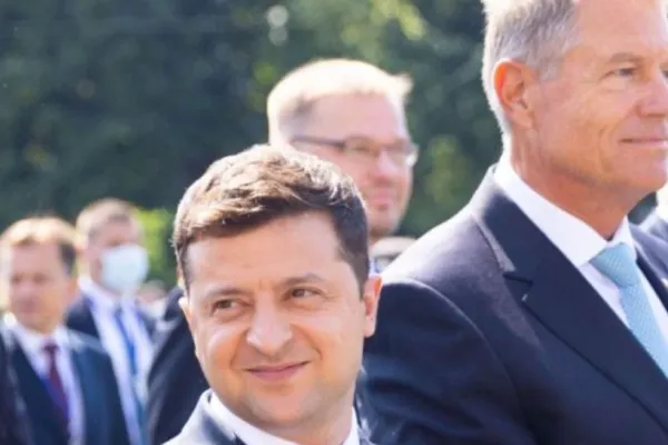Zelenski cere ajutor Bucureștiului: „Ne apărăm libertatea! Împreună trebuie să aşezăm Rusia la masa negocierilor”