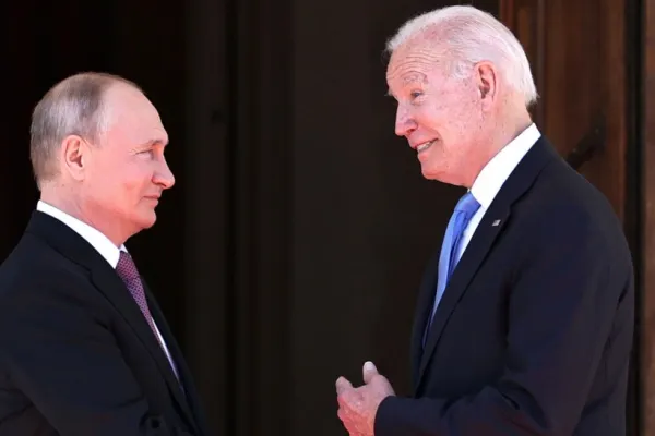 Noi discuții între Joe Biden și Vladimir Putin sâmbătă! SUA: Riscul unui atac al Rusiei împotriva Ucrainei nu a fost niciodată mai mare