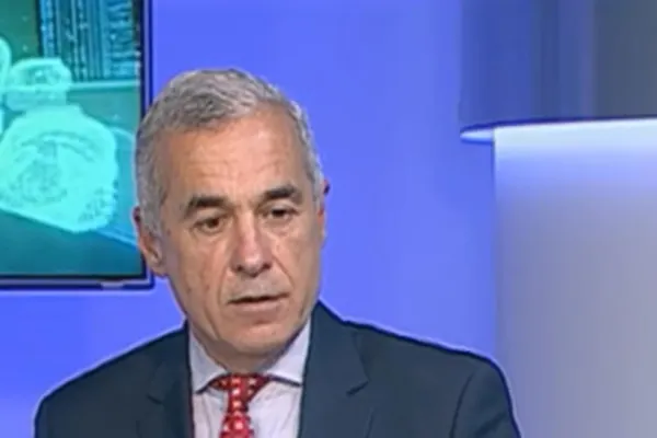 Călin Georgescu răspunde dacă se va înscrie sau nu în partidul AUR: "Lucrurile trebuie să urmeze un curs firesc"