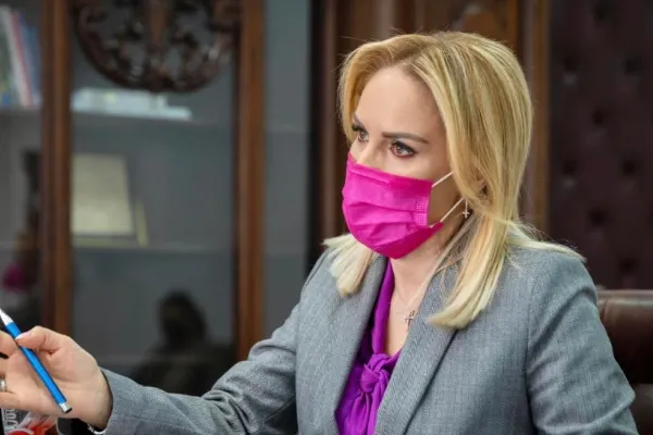 Gabriela Firea: „Singura „realizare” a lui Nicușor Dan a fost scumpirea biletelor STB”