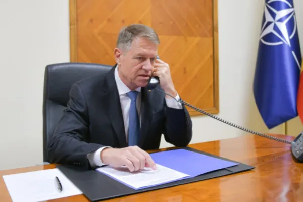 Klaus Iohannis, după discuția cu Joe Biden despre criza Rusia-Ucraina: Situația rămâne critică. Trebuie să ne demonstrăm unitatea