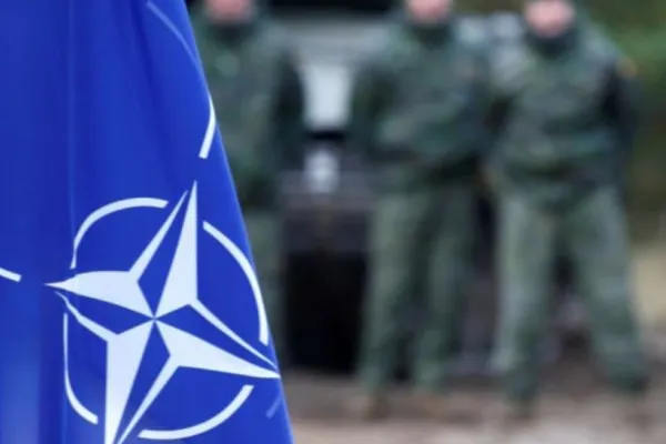 Schimbare la vârful NATO, în plin conflict militar între Rusia și Ucraina