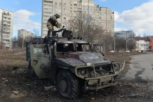 RĂZBOI Rusia-Ucraina. ZIUA 8. EXPLOZII puternice în KIEV. Se pregătesc raiduri la Izmail și Odesa. Herson, primul oraș ocupat de ruși - LIVE TEXT