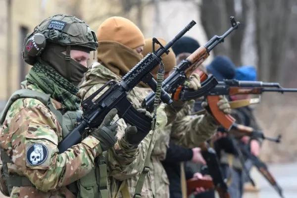 Șeful armatei din Belarus ar fi demisionat, iar militarii ar refuza în masă să participe la războiul din Ucraina. Oficial ucrainean: Voi verifica această informație