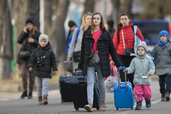 Șeful diplomației europene îl acuză pe Putin: „Folosete refugiații ca unealtă împotriva UE”