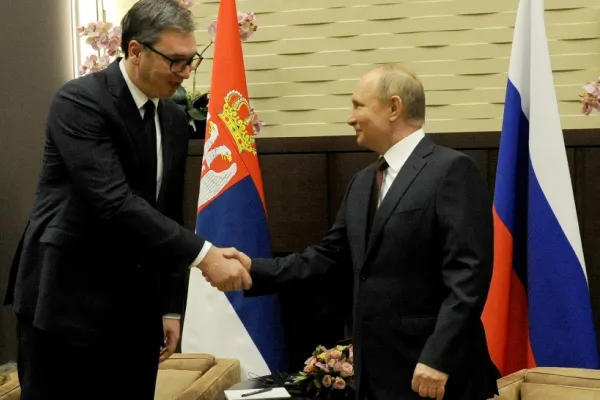 Avertismentul Uniunii Europene pentru Serbia, aliat al Kremlinului: „Ori integrare europeană, ori colaborare cu Rusia”