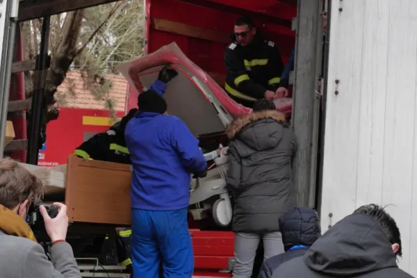 Un nou convoi umanitar a plecat spre Vama Siret, cu destinația Ucraina