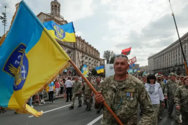 Decizie CRUCIALĂ în conflictul de la granițe: Rușii votează independența unei părți din Ucraina cu 24 de ore înainte de posibilul război
