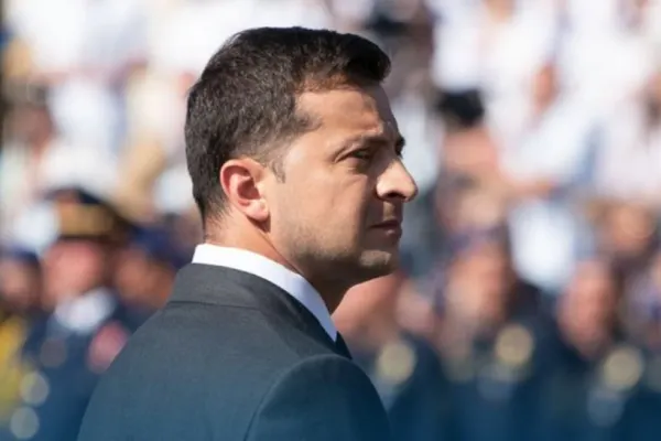 Ucraina solicită ADERAREA IMEDIATĂ la Uniunea Europeană. Zelenski, apel la soldații ruși: Depuneţi armele, nu vă credeţi comandanţii!