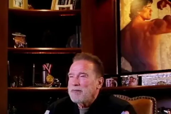 Propagandiștii lui Putin, atac în stil stalinist la adresa lui Arnold Schwarzenegger