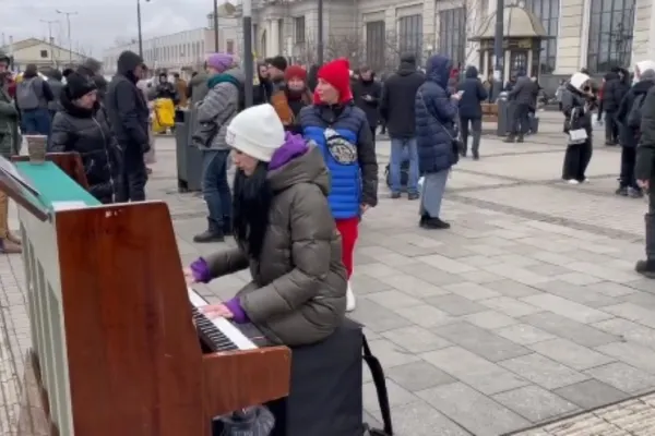 VIDEO | VIRAL: Vladimir Putin distruge Ucraina în acorduri de pian