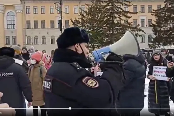 Peste 3.000 de persoane au fost amendate sau arestate la Sankt Petersburg pentru că au participat la proteste