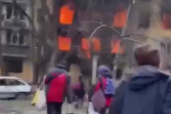 Rușii au dezlănțuit Iadul, în Mariupol! Josep Borell: Rusia comite crime de război pe scară largă