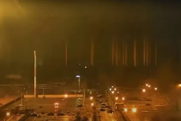 Războiul din Ucraina a intrat într-o etapă periculoasă: Rușii au detonat EXPLOZIBILI la centrala nucleară Zaporojie