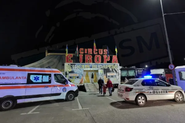 Accident la circ. O acrobată de 25 de ani a căzut de la înălțime. Este în stare gravă la spital