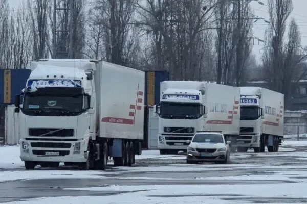 CIVILII din Ucraina, evacuați din câteva orașe în ultima zi - MII de oameni din Sumî și Izium au fugit de război