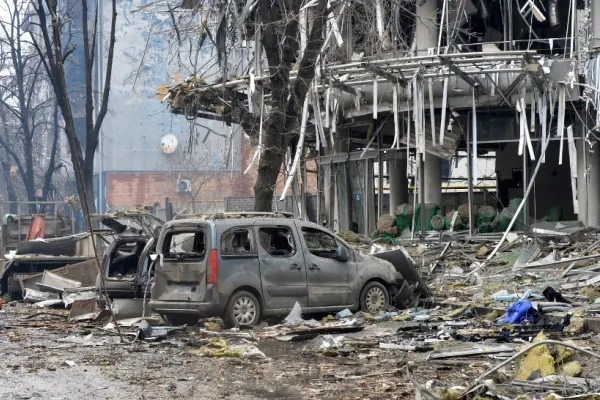 Ucraina, sub asediu. Aproape 60 de bombardamente pe zi, în Harkov